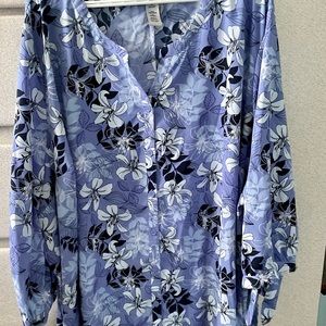 Catherines lavender mid-length sleeve blouse